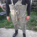 Pantaloni cu cizme de cauciuc (din completul chimic) – Armata Română