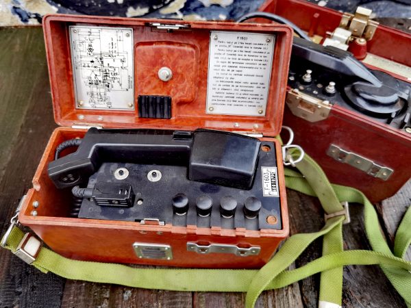Telefon militar de campanie - Armata Română - imagine 2
