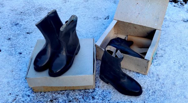 Ghete imblanite de piele