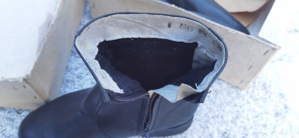 Ghete imblanite de piele - imagine 3