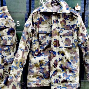 Costum camuflaj de iarna~veston și pantalon - imagine 4
