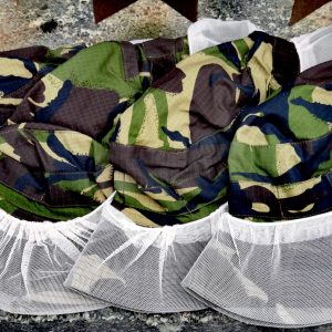 Palarie camuflaj cu plasa de protectie - imagine 2