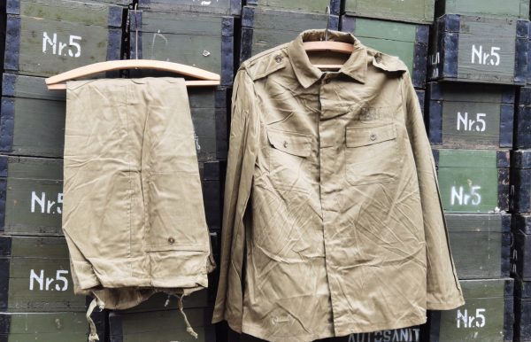 Costum vătuit militar~ veston și pantalon, proveniență armata română - imagine 3