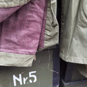 Costum vătuit militar~ veston și pantalon, proveniență armata română - imagine 5