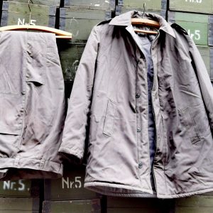 Costum vătuit militar~ veston și pantalon, proveniență armata română - imagine 6