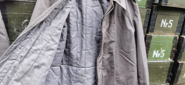 Costum vătuit militar~ veston și pantalon, proveniență armata română - imagine 7